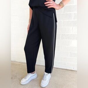 Spanx AirEssentials Pique Carrot Leg Pants in Black S